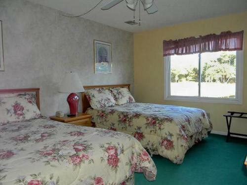 Villa Colony I- Pet Friendly Condos- By Sloane Realty Vacations