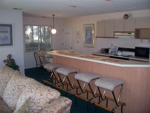 Villa Colony I- Pet Friendly Condos- By Sloane Realty Vacations