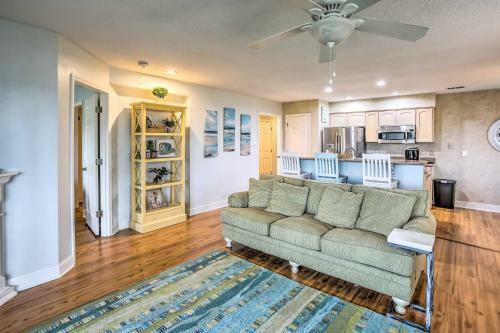Apartamento Step-free Condo With Pool, 2 Mi To Sunset Beach