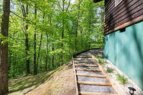 Spy Rock Cabin Cabin