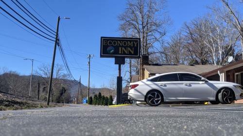 Hotel Economy Inn Sylva