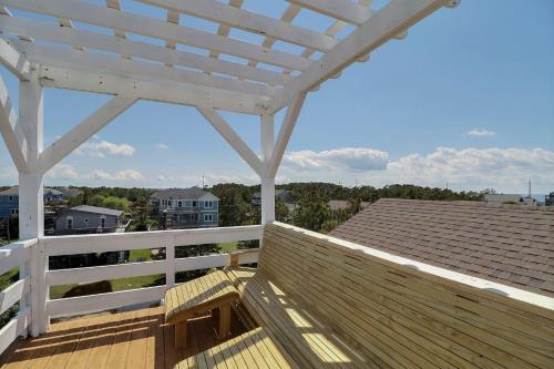 Hatteras Time #22-ww