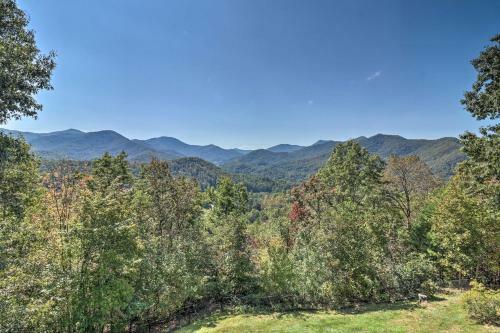 Summits End Hideaway With Grill And Hot Tub!