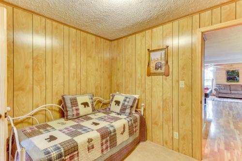 4 Bed 2 Bath Vacation Home In Whittier