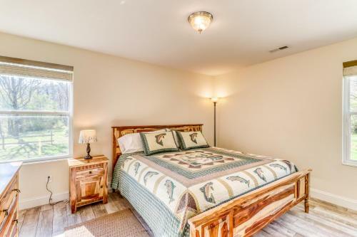 2 Bed 2 Bath Vacation Home In Whittier III