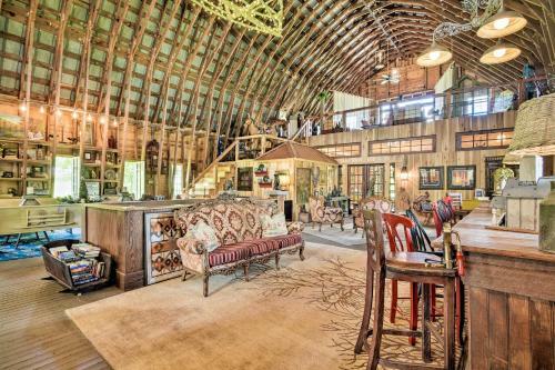 Historic Winston-salem Guest Barn On Farm!