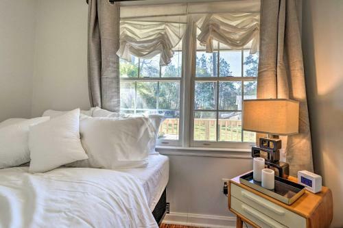Cozy Tiny House 4 Miles To Downtown Wilmington!