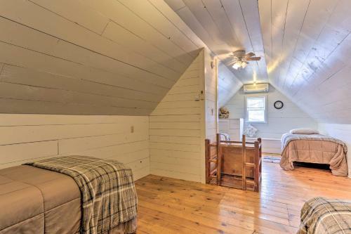 Maltese Ranch Cabin Near Medora Attractions