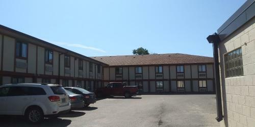 Hotel Guest Lodge Motel