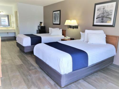 Motel Cedar Cove