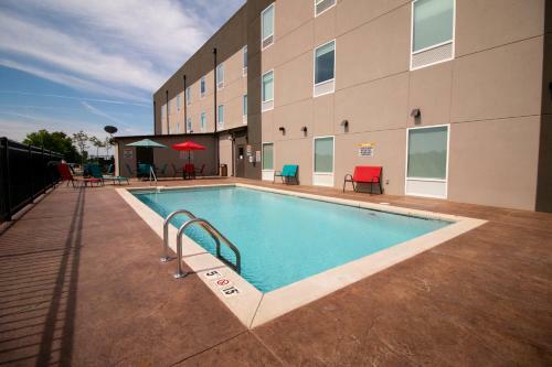 Hotel Pryor