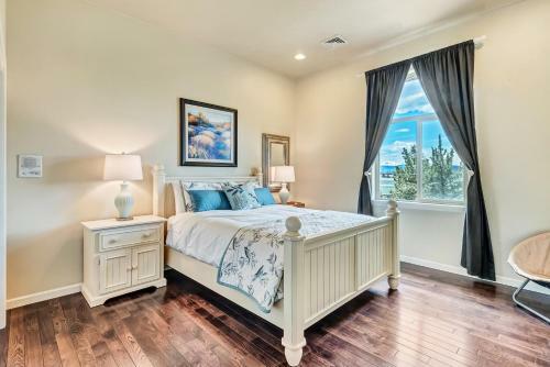 New Listing! Luxe Retreat With Game Room & Library Home