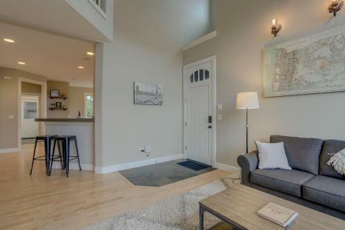 Vantage Point Townhouse