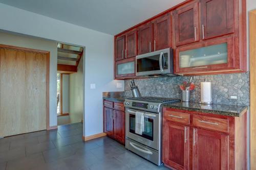 Rimrock Home