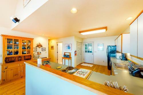 Secluded Cannon Beach Escape