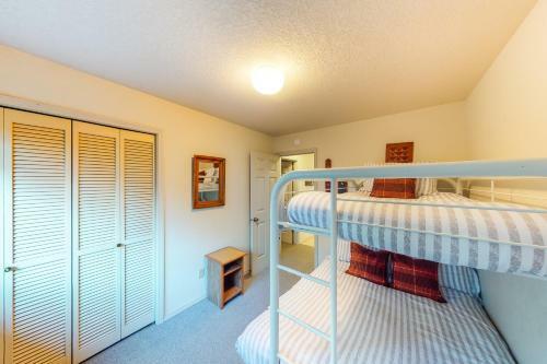 Secluded Cannon Beach Escape