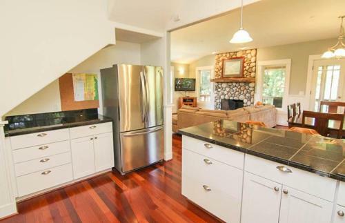 Pacific Way Cottage