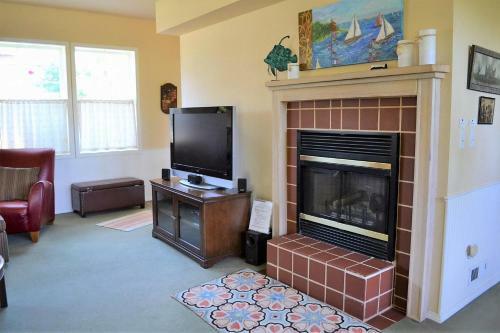 94 South Cottage