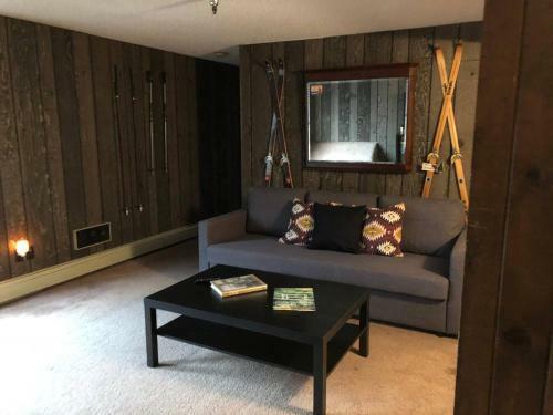 Skiers Paradise! Close To Slopes + Heated Pool!