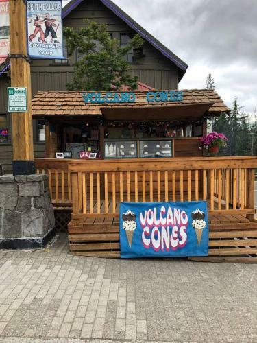 Skiers Paradise! Close To Slopes + Heated Pool!