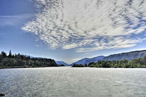 Apartamento Classy Hood River Condo With Mt Adams Views!