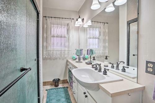 Serene Riverfront Escape With Hot Tub And Views!