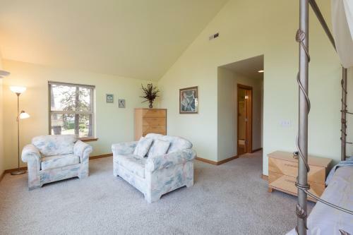 Salmon House Home