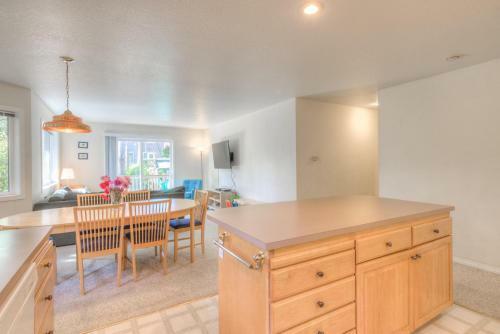 863 Juniper (mca 499)