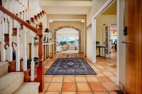 Skyview Villa