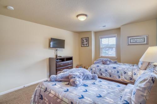 Beach Pine House