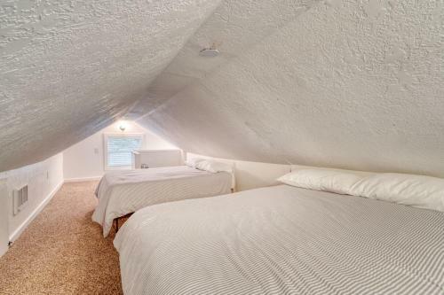 Riverbend Cabins #1-3 - Close To Ski Slopes!