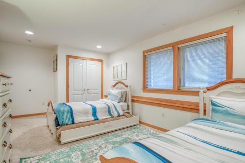 Anchors Aweigh Rockaway