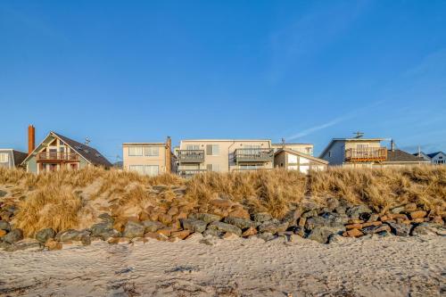 Whale Watcher Condo #1
