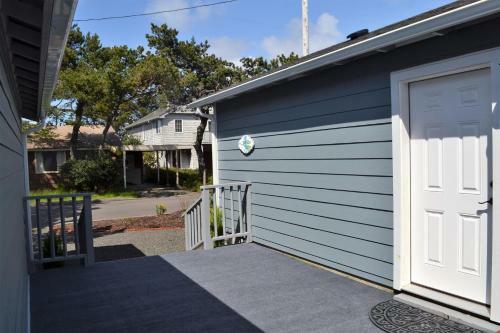 223 13th Ave