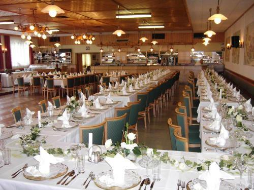 Hotel-gasthof Stoff