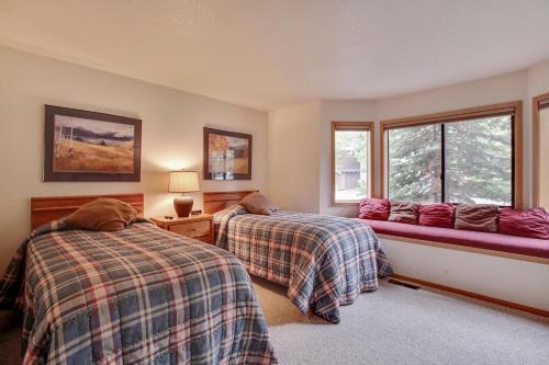 Zridge Condo 33