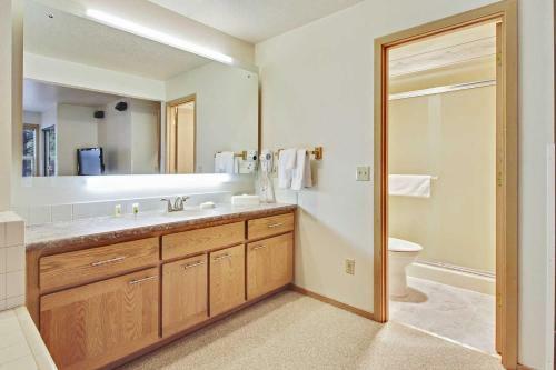 Zridge Condo 19