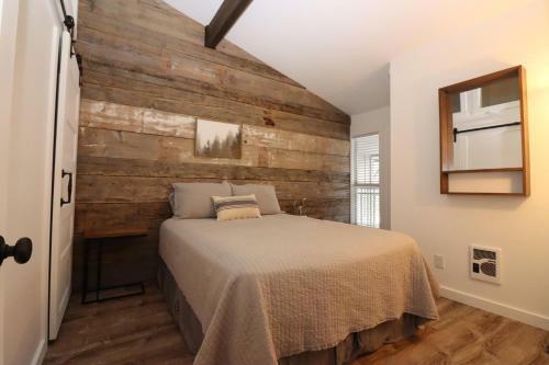 Base Camp Condo In Sunriver