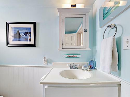 The Surf Cottage Home