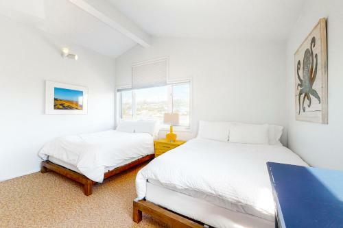 3 Bed 3 Bath Vacation Home In Bayshore Beach Club