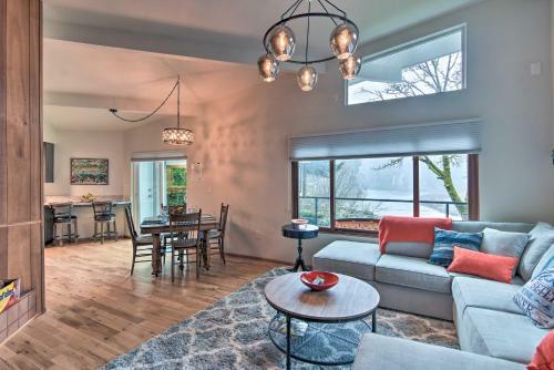 Waterfront Hideaway With Sandy River Fishing!