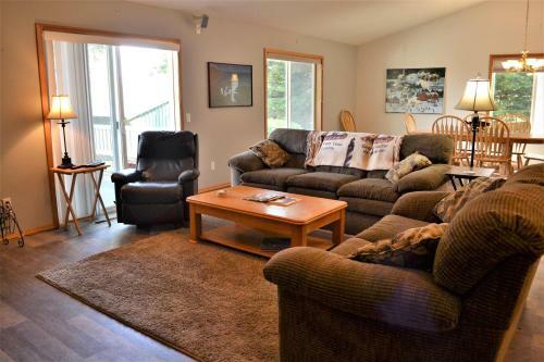 90587 Lake View Rd