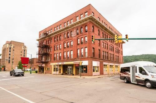 Oyo Hotel Bradford Main St Pa