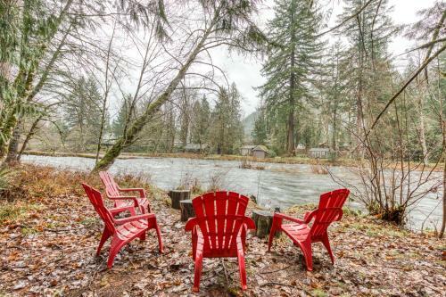 Salmon River Retreat