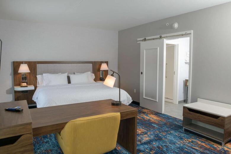 Hotel Hampton Inn & Suites Erie Bayfront