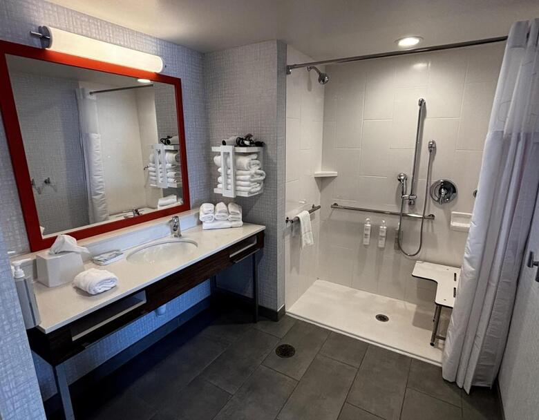 Hotel Hampton Inn & Suites Erie Bayfront
