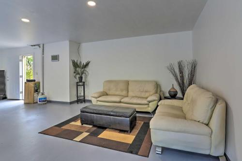 Modern Bushkill Home With Deck - 7 Mi To Falls!