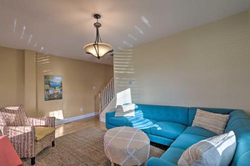 Colorful Abode With Yard, 9 Mi To Sesame Place!