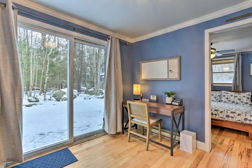 Charming Lake Ariel Cabin With Resort Amenities