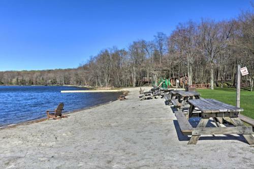 Big Bass Resort Home Deck, Beaches And More!